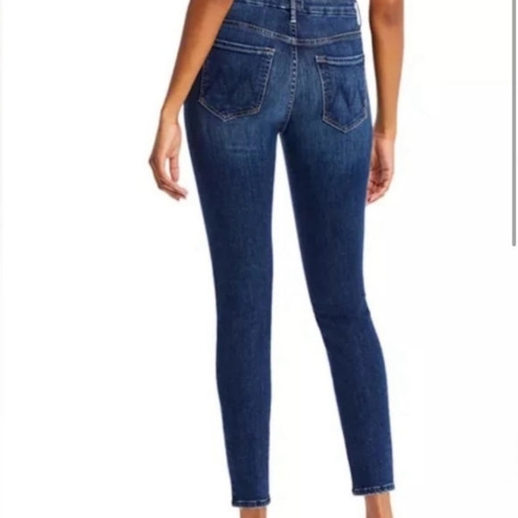 Mother Jeans High Waisted Looker Ankle in Up Your Alley Up Your Alley - Picture 2 of 10
